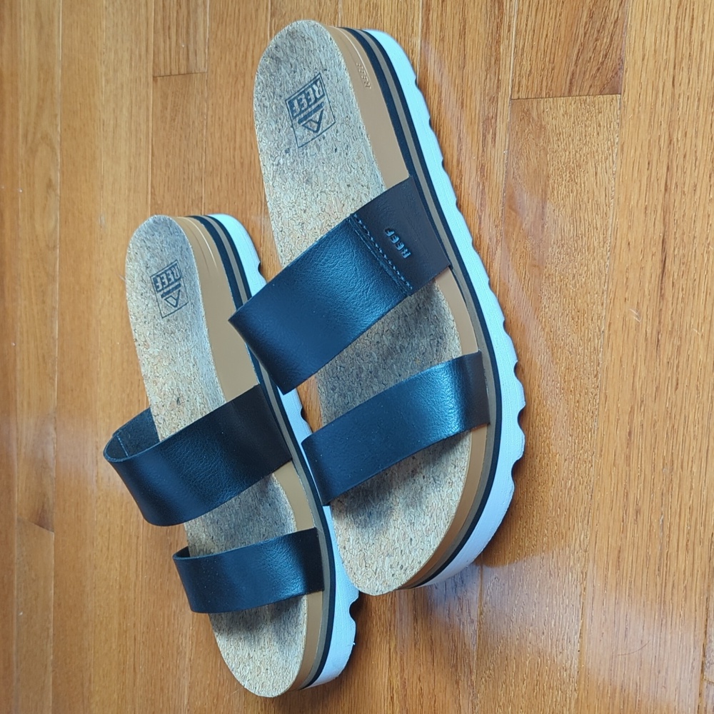 Reef Cushion Vista Hi black white